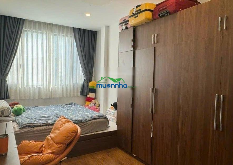 Quận 1, cống quỳnh - 7pn- giá: 9,99tỷ - 5 tầng, gần bv từ dũ- lh: vân 0388 515 ***