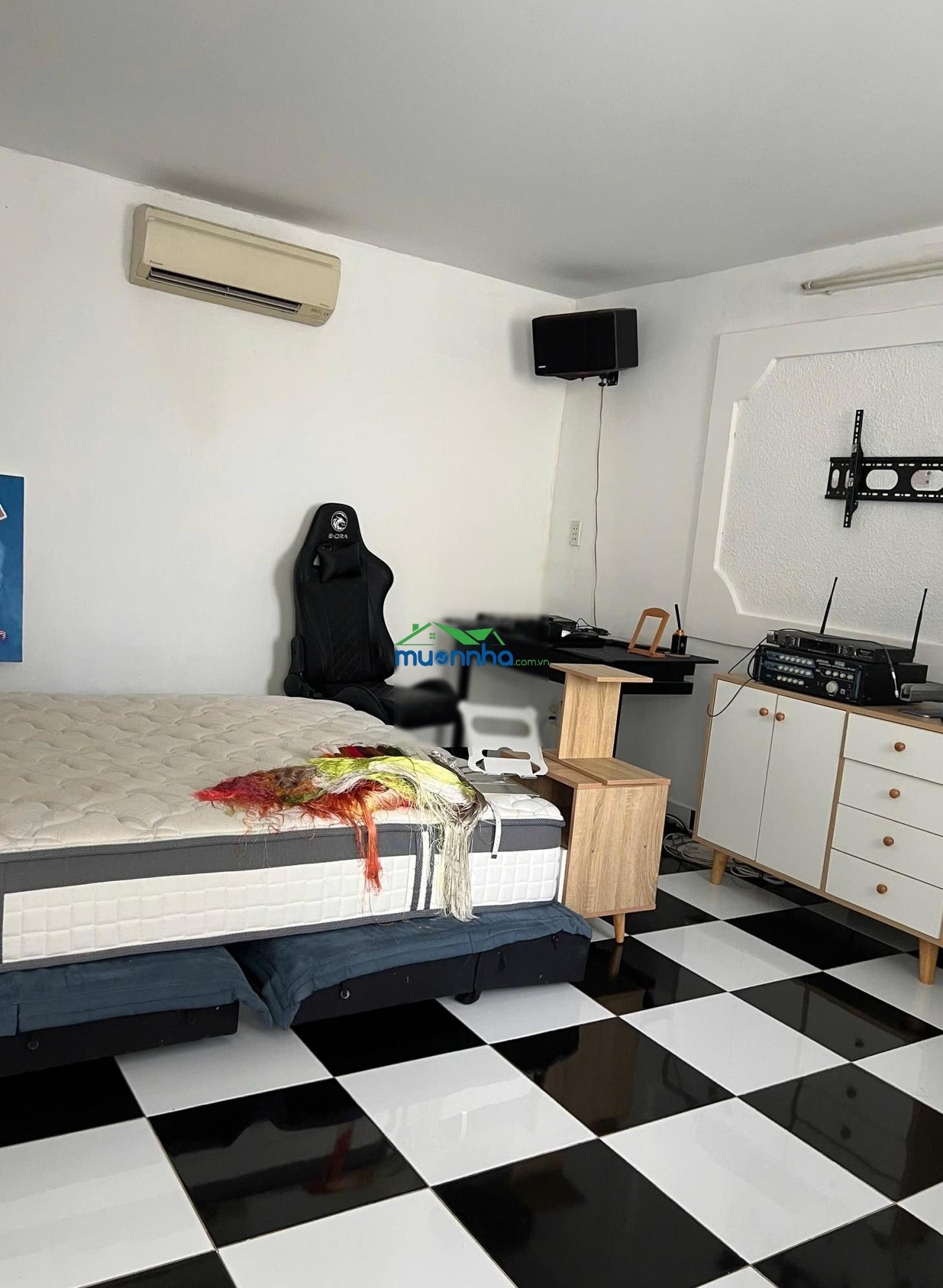 Hẻm xe hơi 7 chỗ - khu phan xích long - phú nhuận - 52m2 công nhận đủ - 2 tầng - 7.2 tỷ còn bớt