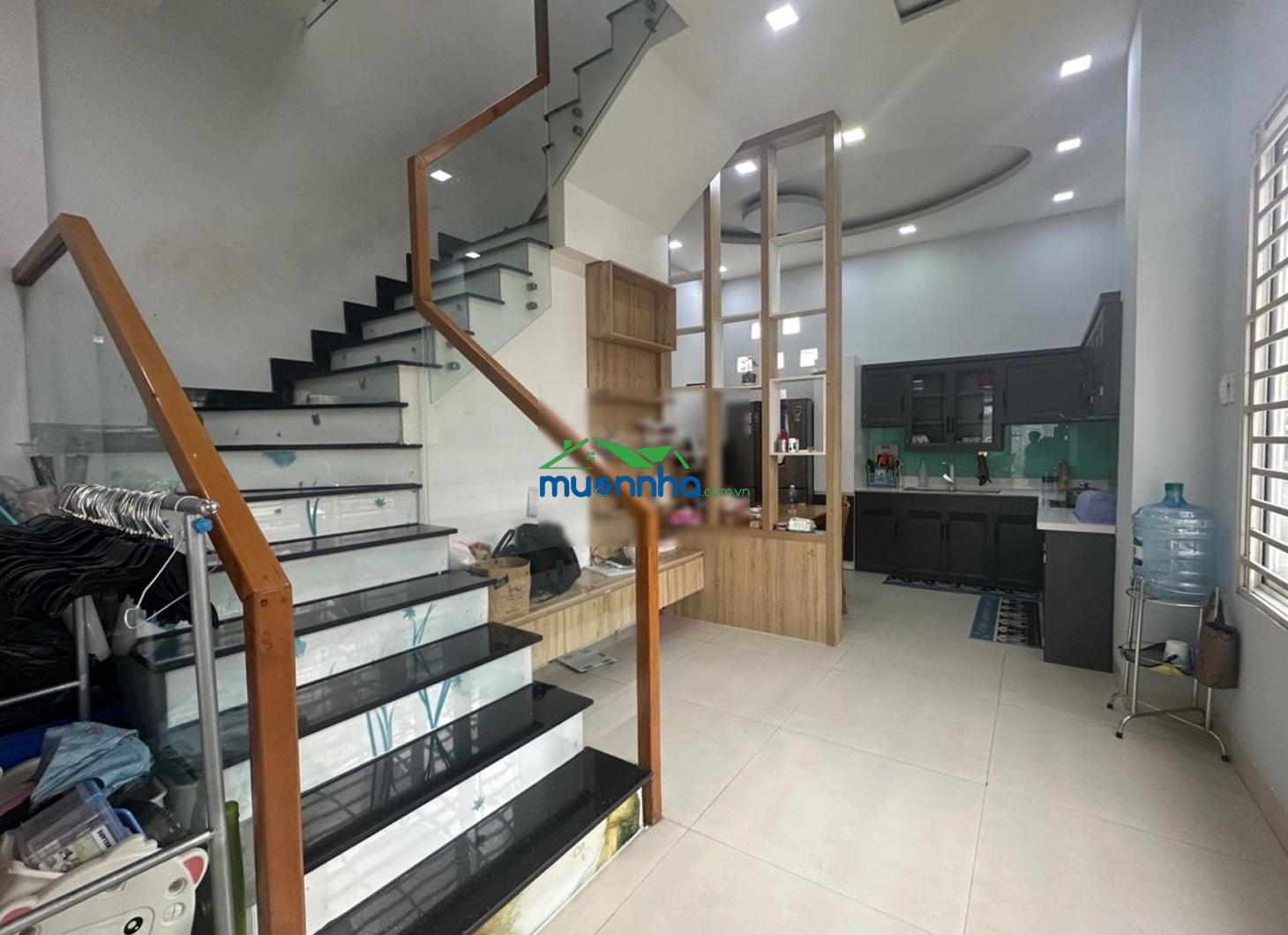Dt130 nhà 2 tầng đẹp, xe hơi ngủ trong nhà, giáp phạm văn đồng, linh đông, 76m², 6,99 tỷ tl