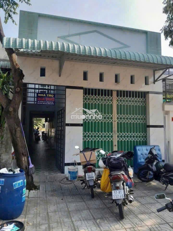 Bán trọ 150m2 bàu bàng(1kiot+4 phòng) gần kcn bàu bàng. 890tr shr