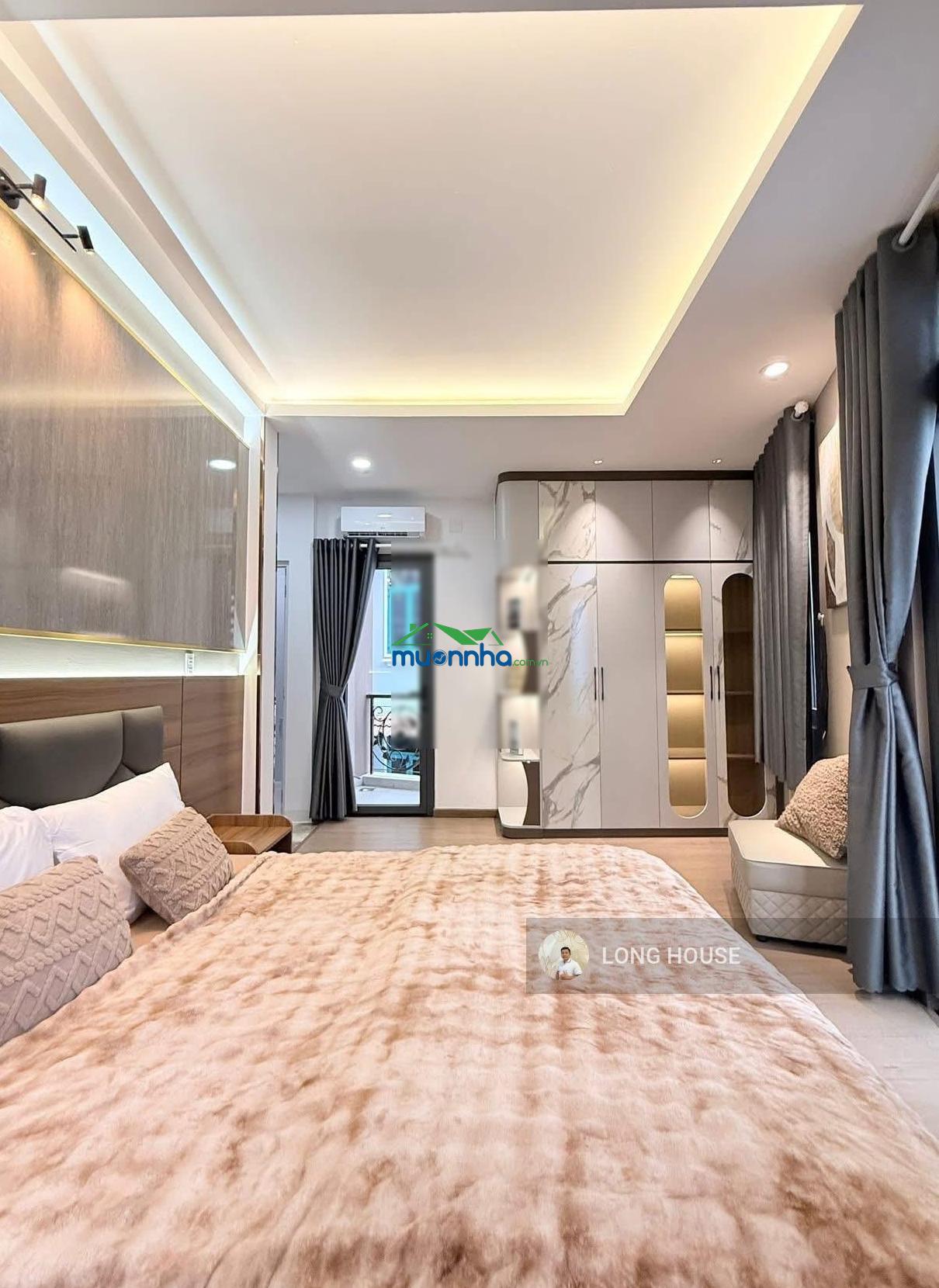 Nhà 5 tầng 38m2 - 4 phòng master nội thất luxury - cách 1 căn ra mặt tiền hoa cau