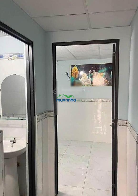 Bán nhà mới 100%, 4x11m, 2pn, 2 toilet, đường số 6, quận bình tân