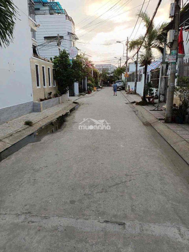 Nhà 2 tầng - đào sư tích gần lê văn lương - 6x14-hxh - nhỉnh 5 tỷ