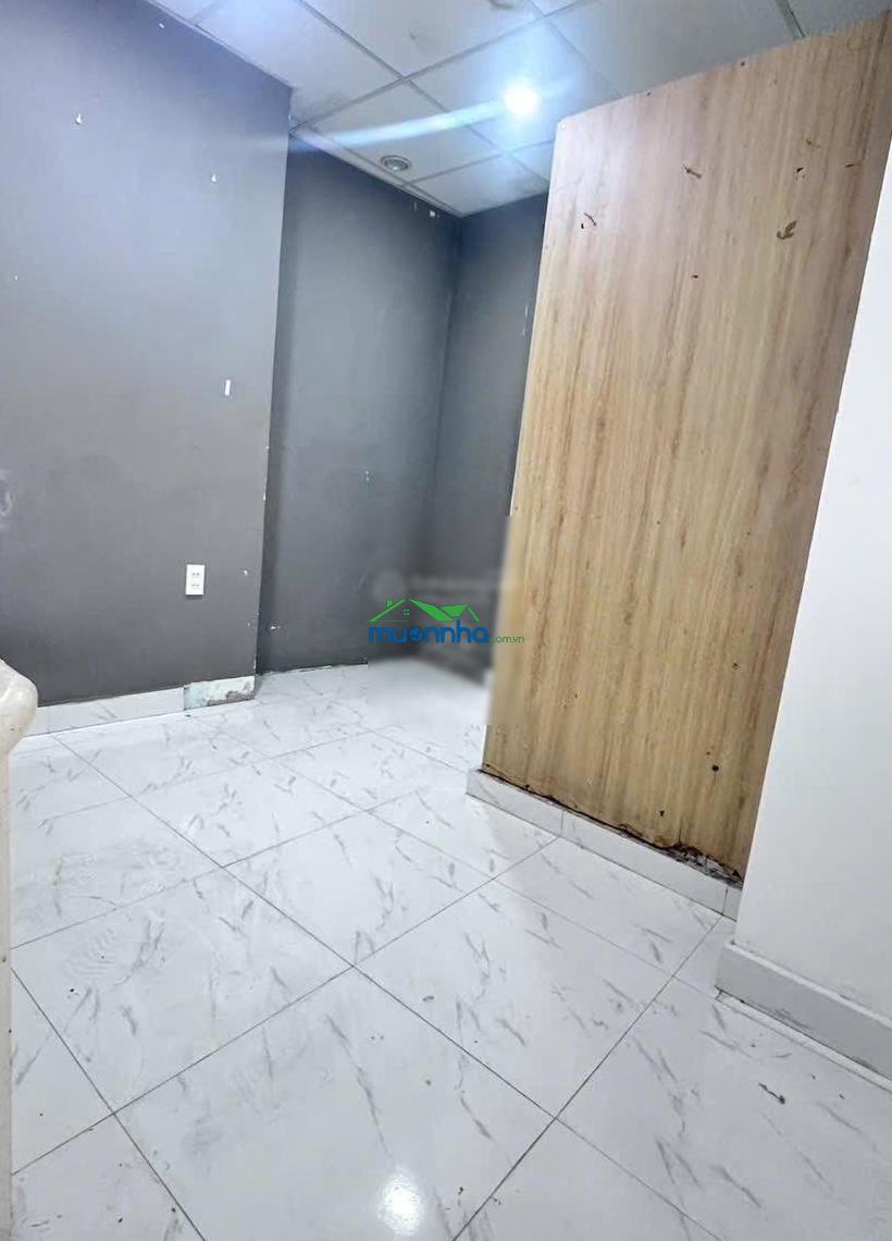 Bán nhà ngay trương quốc dung, p10, 35m2, 3,99 tỉ tl lh 0705 692 ***