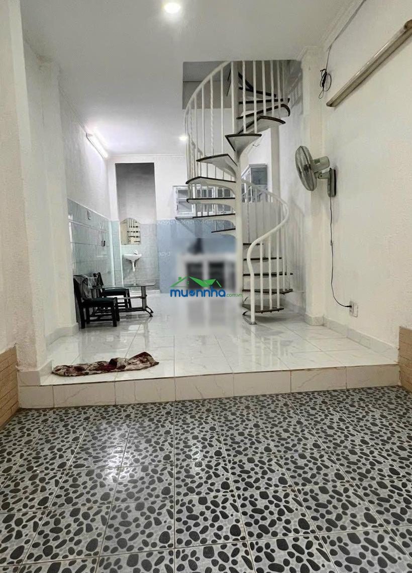 Bán nhà vạn kiếp, phan đăng lưu, p3, 22m2 3 tầng, 3.3 tỉ lh 0705 692 ***