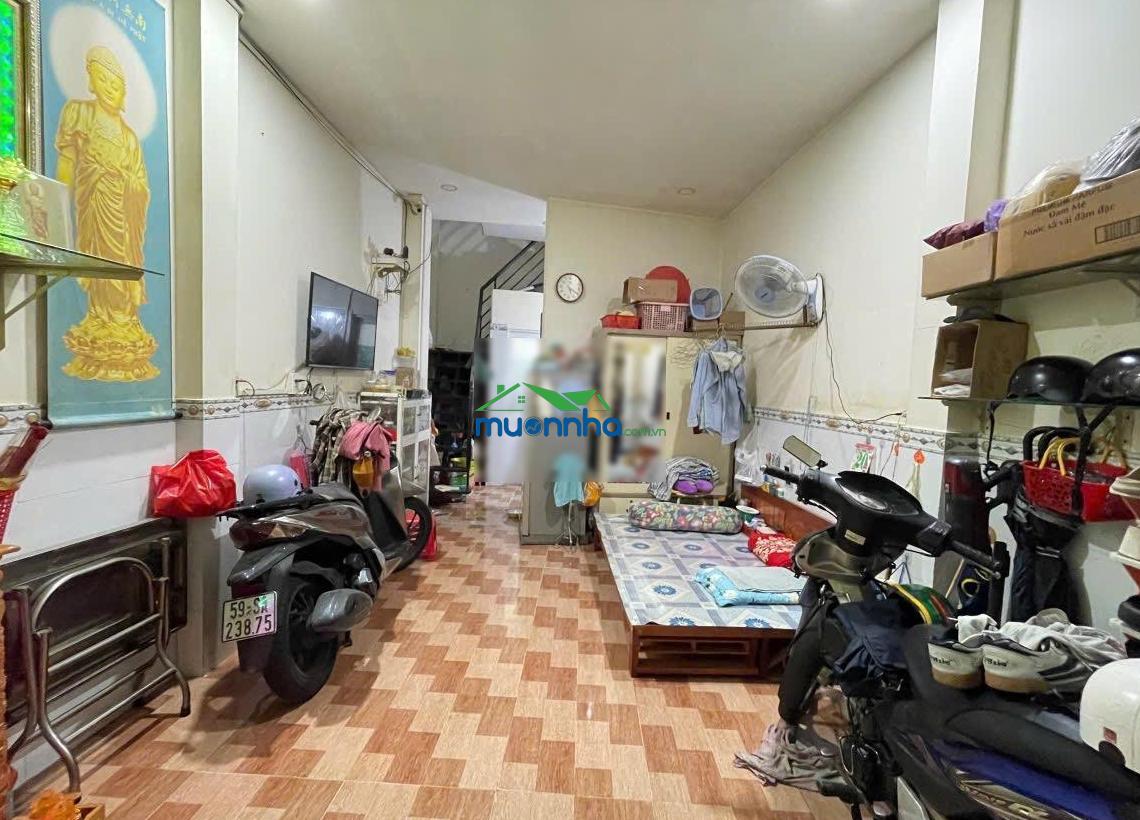 Bán nhà hxh đỗ cổng bùi đình tuý, p12, 30m2, 4.35 tỉ tl lh 0705 692 ***