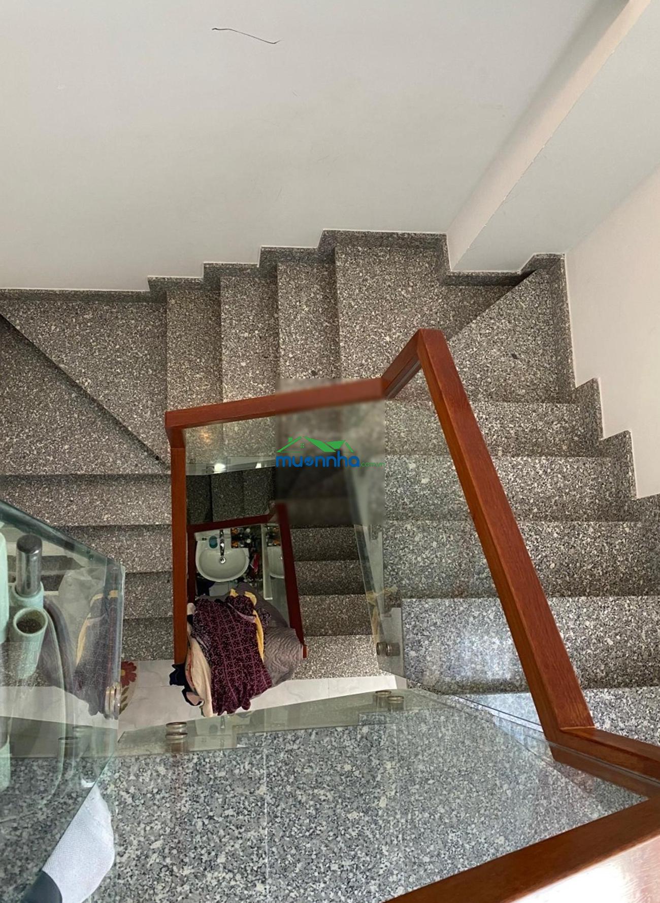 Nhà 3 tầng, 75m2, 3pn, hẻm nhựa 10m - lê văn lương, 150m ra lotte mart - giá nhỉnh 8 tỷ