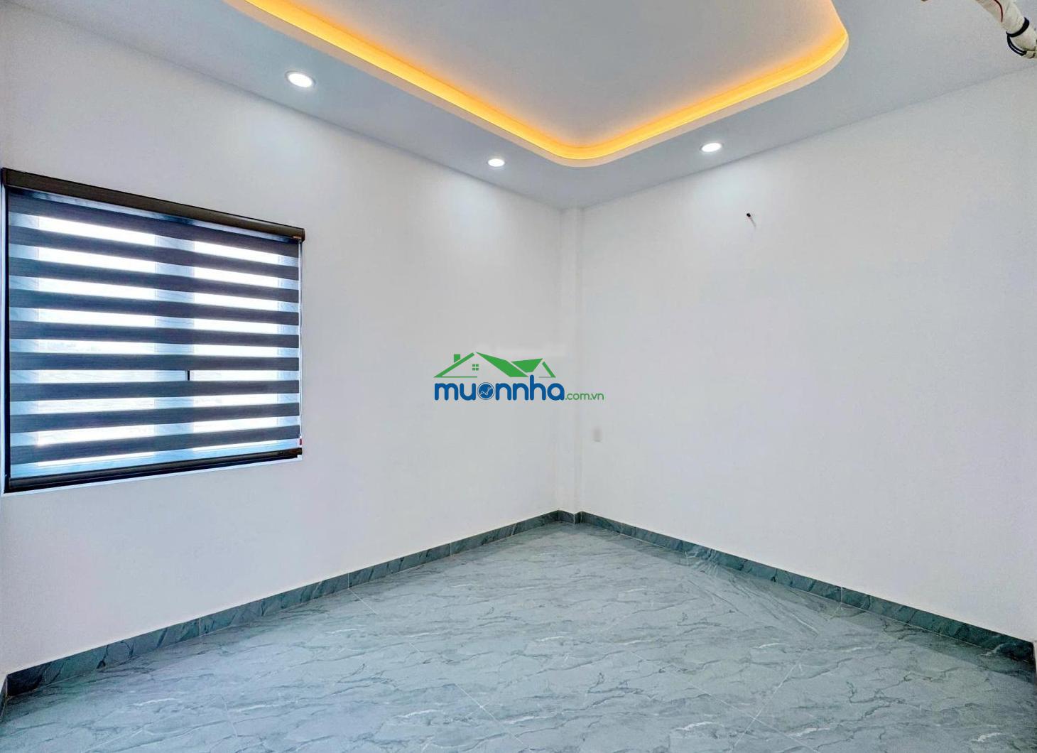 Giáp q.tân phú - cách nguyễn sơn, lê thúc hoạch tầm 300m - full nội thất - 54m2 - đường oto đậu cửa - 4