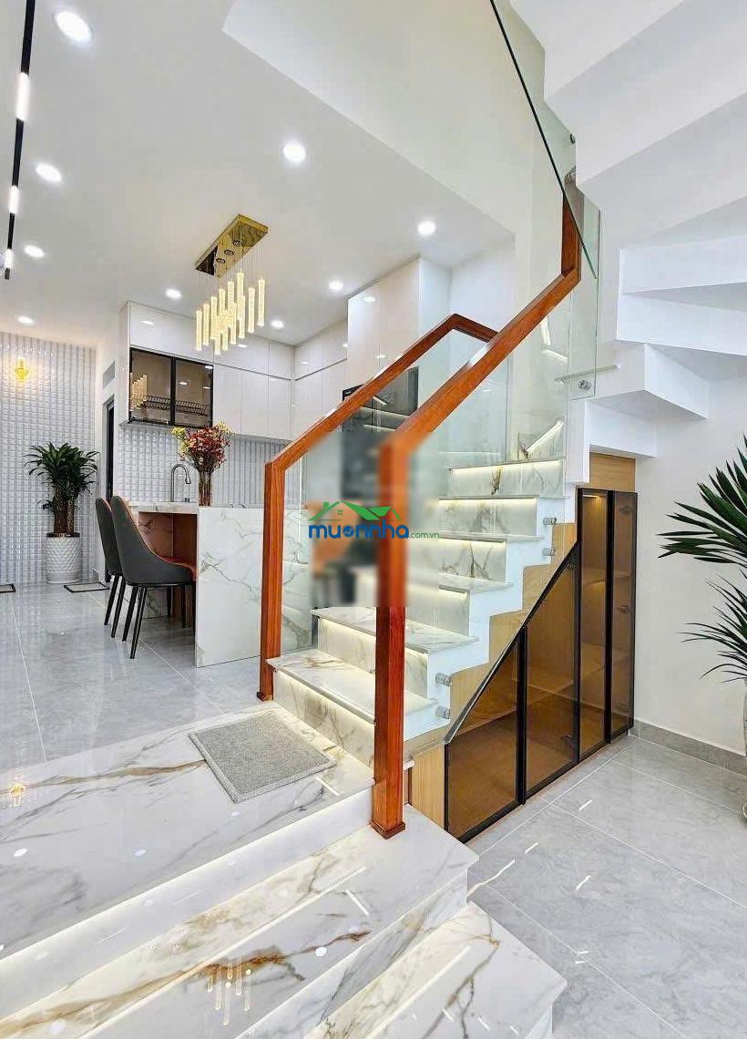 Bán nhà đường lê đại hành, q. 11, 4,1m x 17m, nhà 3 tấm, giá 2tỷ680 sẵn hđs cho thuê 19tr/ tháng - 4