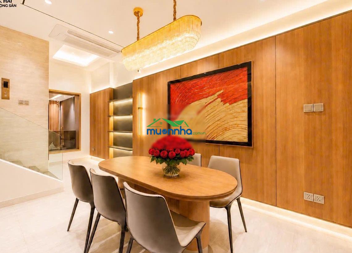 Nhà đẹp 5 tầng phú thuận, có thang máy, 15,8 tỷ, 76m2
