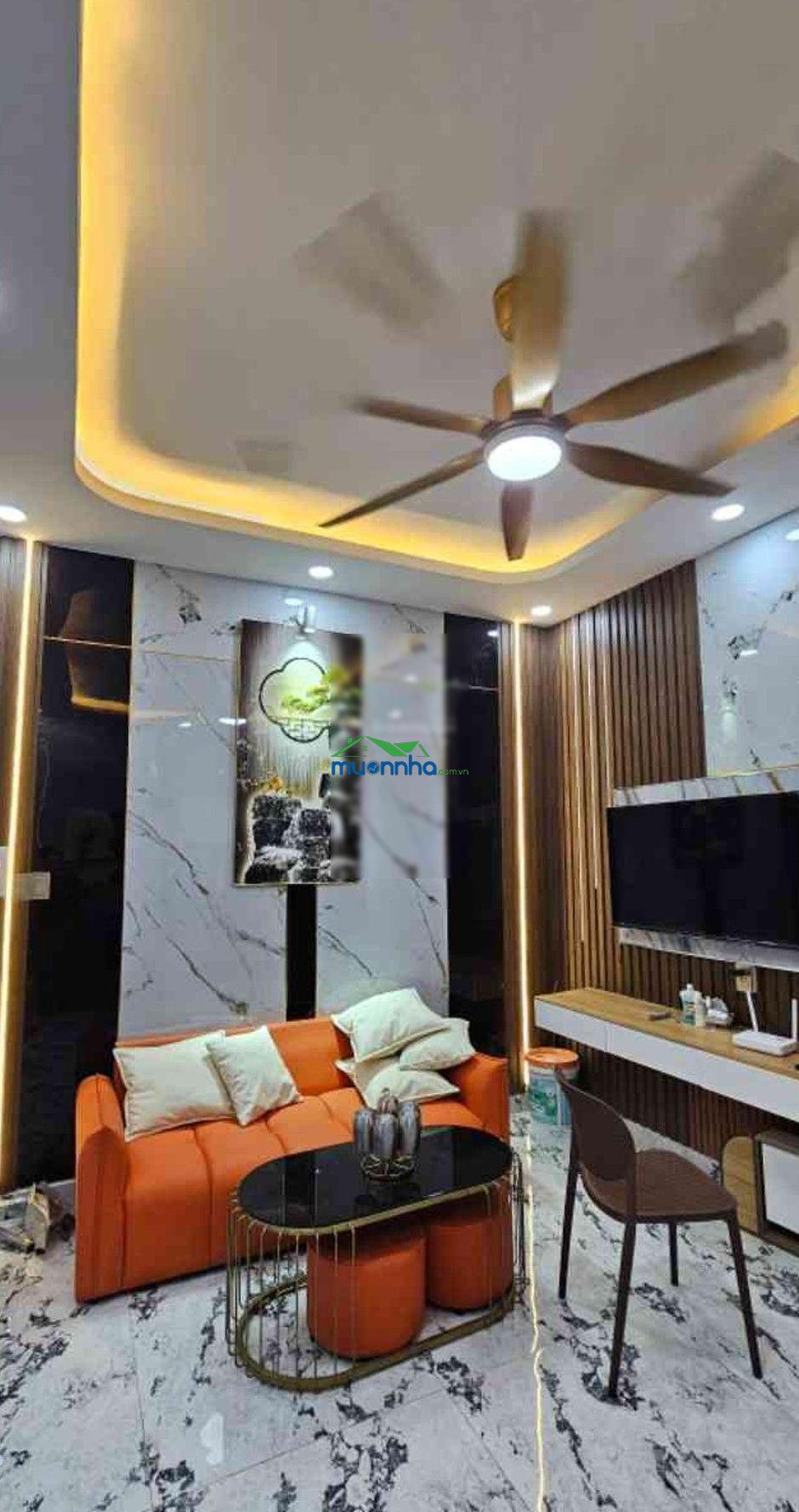 Vài bước ra mt âu cơ p. tân hòa kế q11 q10, 3pn nở hậu 6.3x7m chỉ 4 tỷ 7