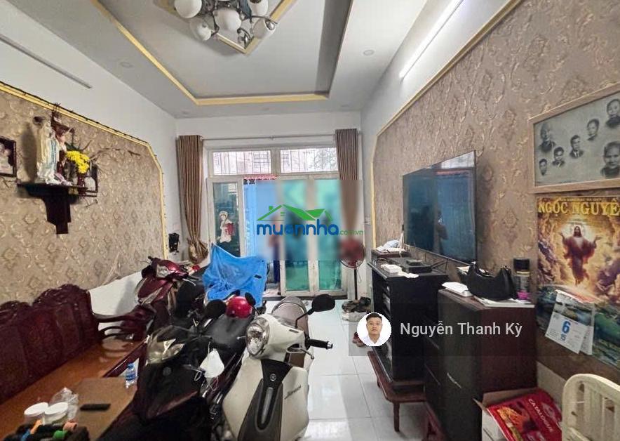 Nhà 3 tầng đường 6m lê văn lương, nhà bè - 105m2 - 3 tầng gồm 8pn - sát 3 trường đh - 4