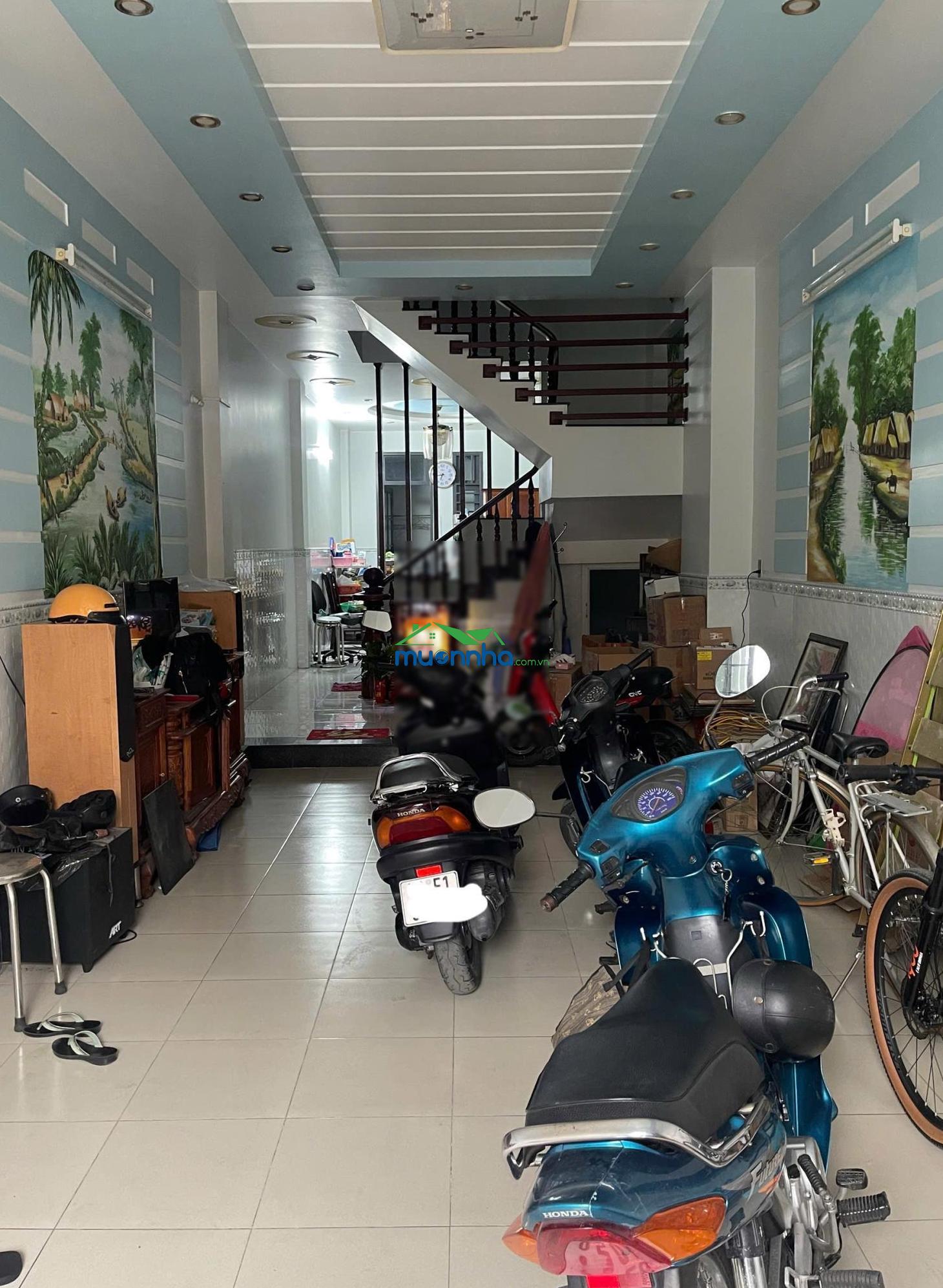 Bán nhà phố 4 tầng cách mặt tiền võ văn kiệt 100m