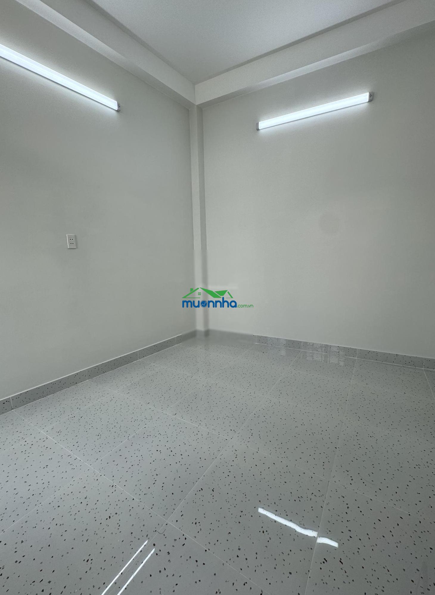 Chính chủ bán gấp nhà mới lạc long quân, tân bình, dtsd 60m2, nhỉnh 4 tỷ - 4