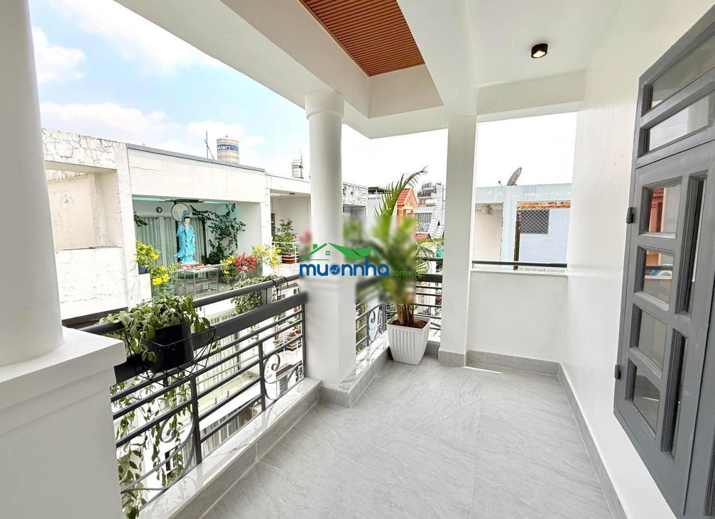 Nhà 4 tầng btct hẻm xe hơi thông các ngã - 7,99 tỷ - ngay công viên làng hoa - 2