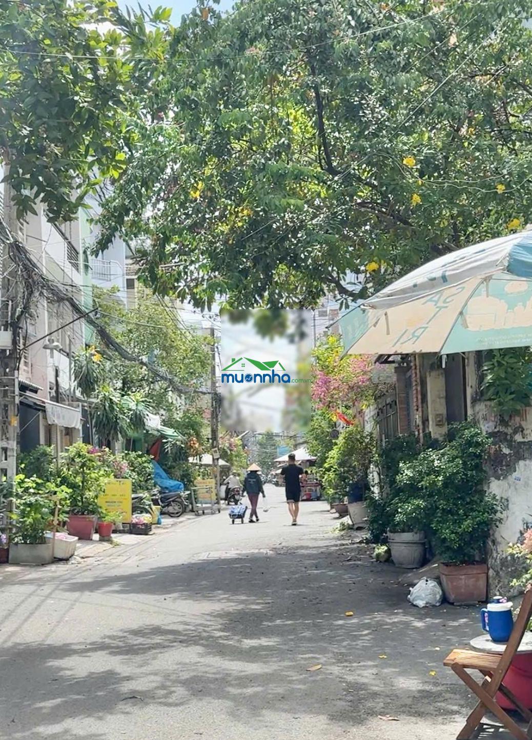 Hẻm xe tải thông tô hiến thành quận 10. 5 tầng, giá 12,2 tỷ