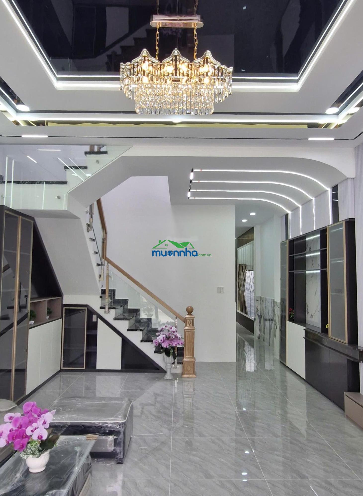 Bán nhà riêng tại xã hưng long, bình chánh, 700 triệu, 87 m2, giá ưu đãi