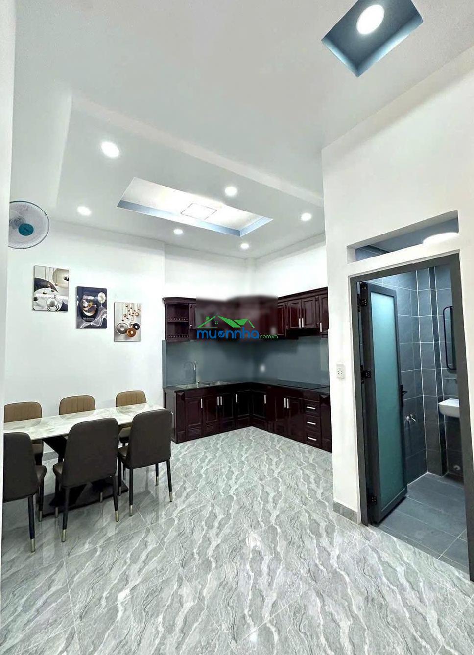 Với 4 tỷ 8 sở hữu nhà chiều ngang hơn 5m ngay cao thắng, p12, q10, gần chung cư hà đô, dt 97,2m²