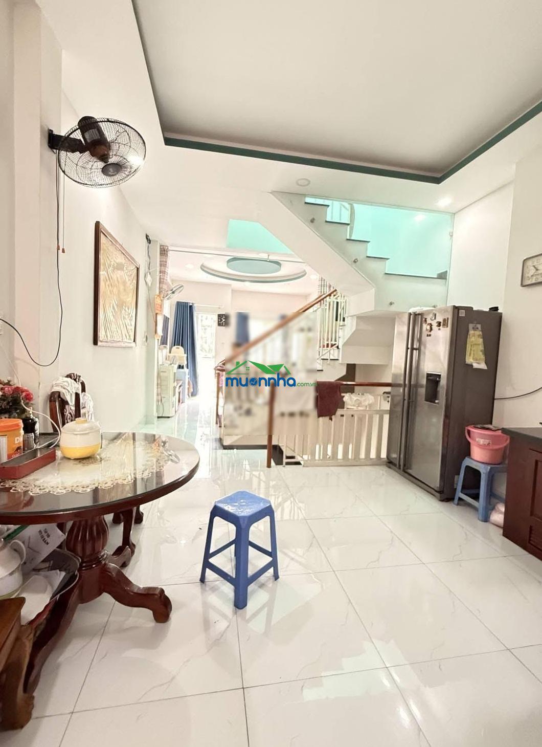 Bán nhà đường đông hưng thuận 05, 3 tầng hoàn công, nhà đẹp vào ở ngay