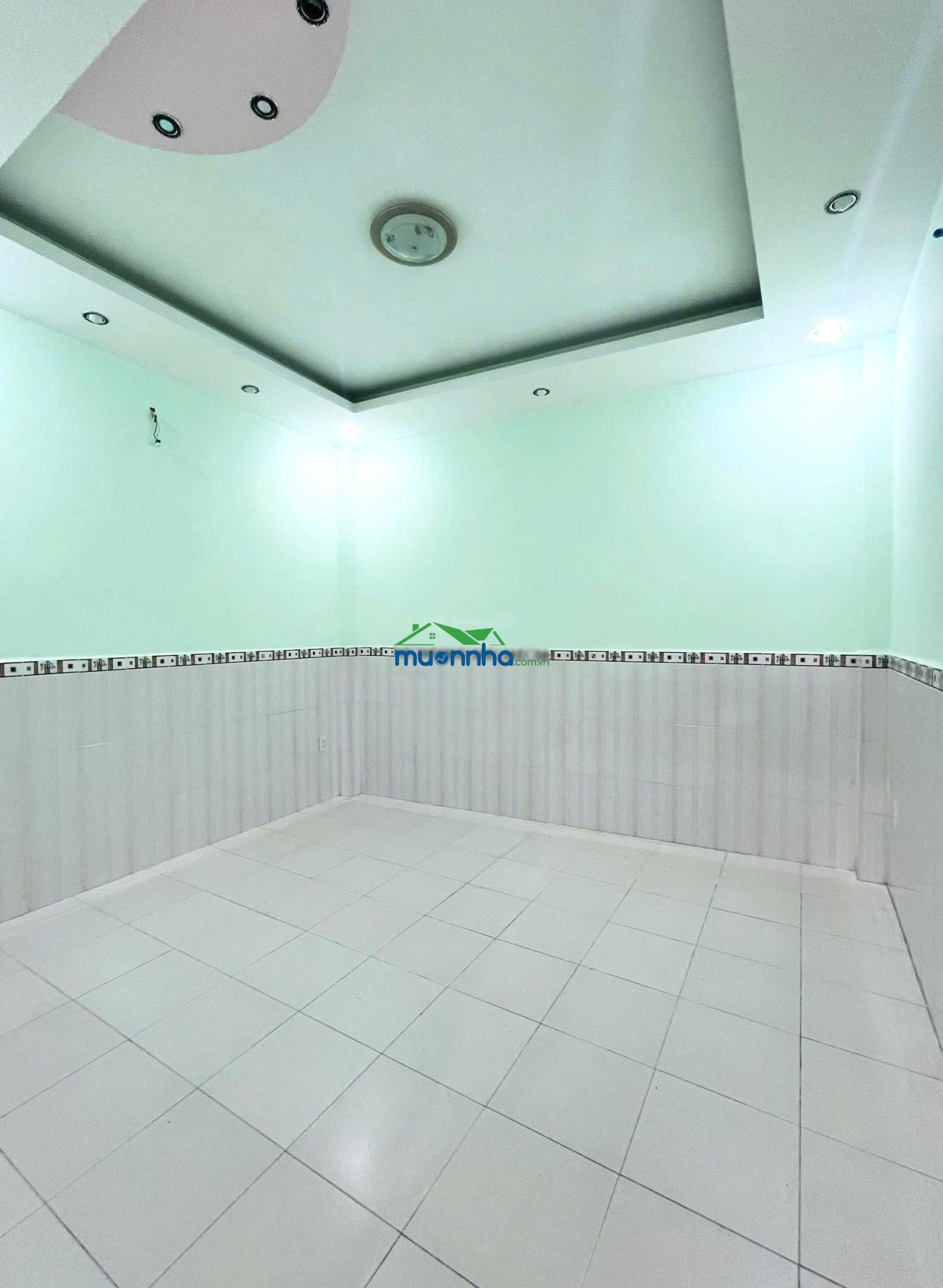 Bán nhà hxh 4m lạc long quân p.8 tb [4m*13m] trệt 2 lầu st chỉ 8.5 tỷ còn thương lượng