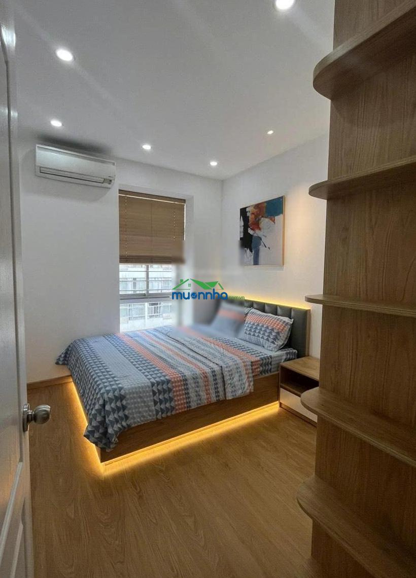Chính chủ cho thuê gấp căn hộ full nội thất sky gaden 2 , phú mỹ hưng, q7 ,81m2 giá 22tr/ tháng.