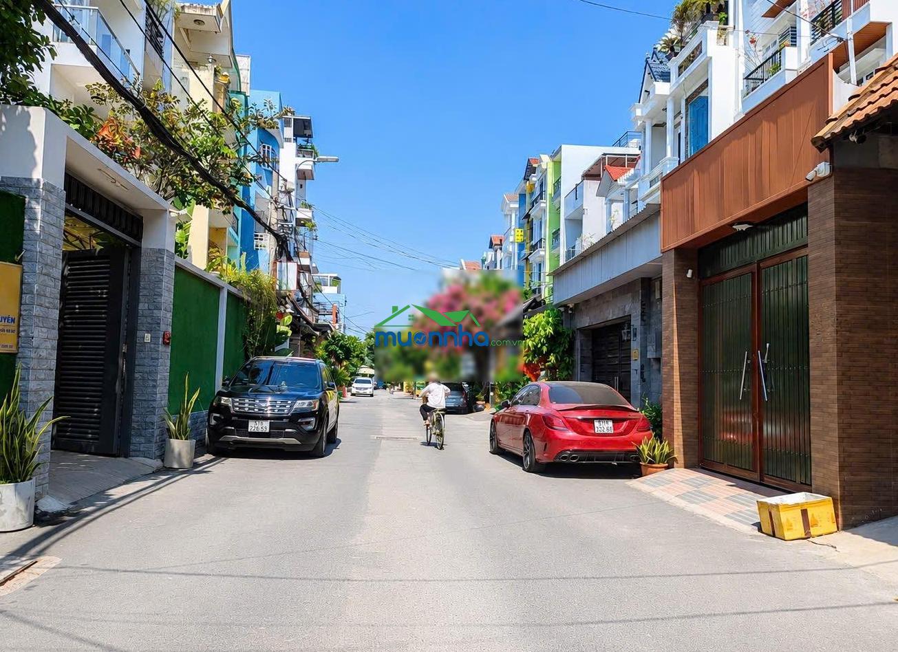 Đường 8m, nhà 4 tầng, ngang 4,5 x 15, đầm sen, nhanh mới kịp