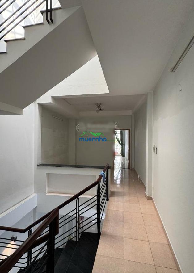 Gấp bán nhà ô tô đỗ cổng - 88m2. 3 tầng - chỉ 11.5 tỷ - 0708 987 *** - 3