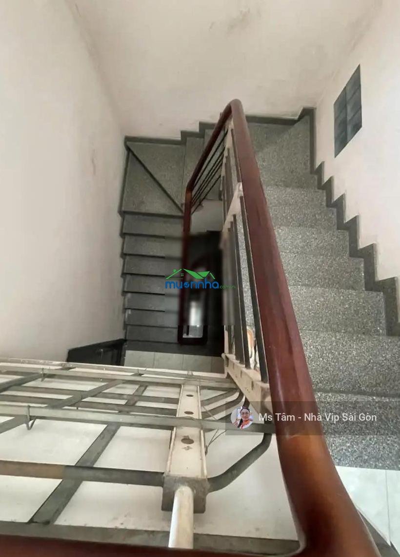 Bán nhà khu điện tử vĩnh viễn quận 10 - khu này hiếm nhà bán - 4 tầng cho thuê 38tr 0932 723 ***