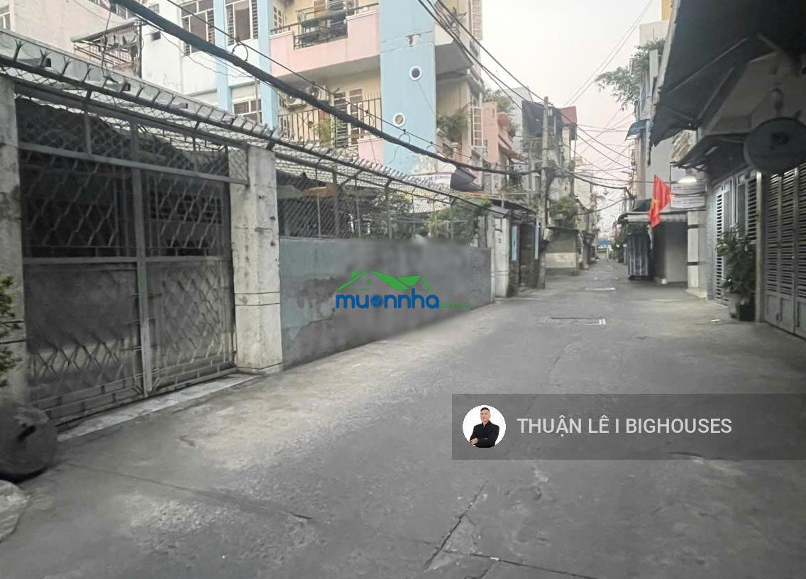 Đúng 150m ra hàng xanh. khuôn đất lớn xây villa, ks, chdv. dt: 283m2(12,9mx24m) cấp 4. giá 40 tỷ tl - 3