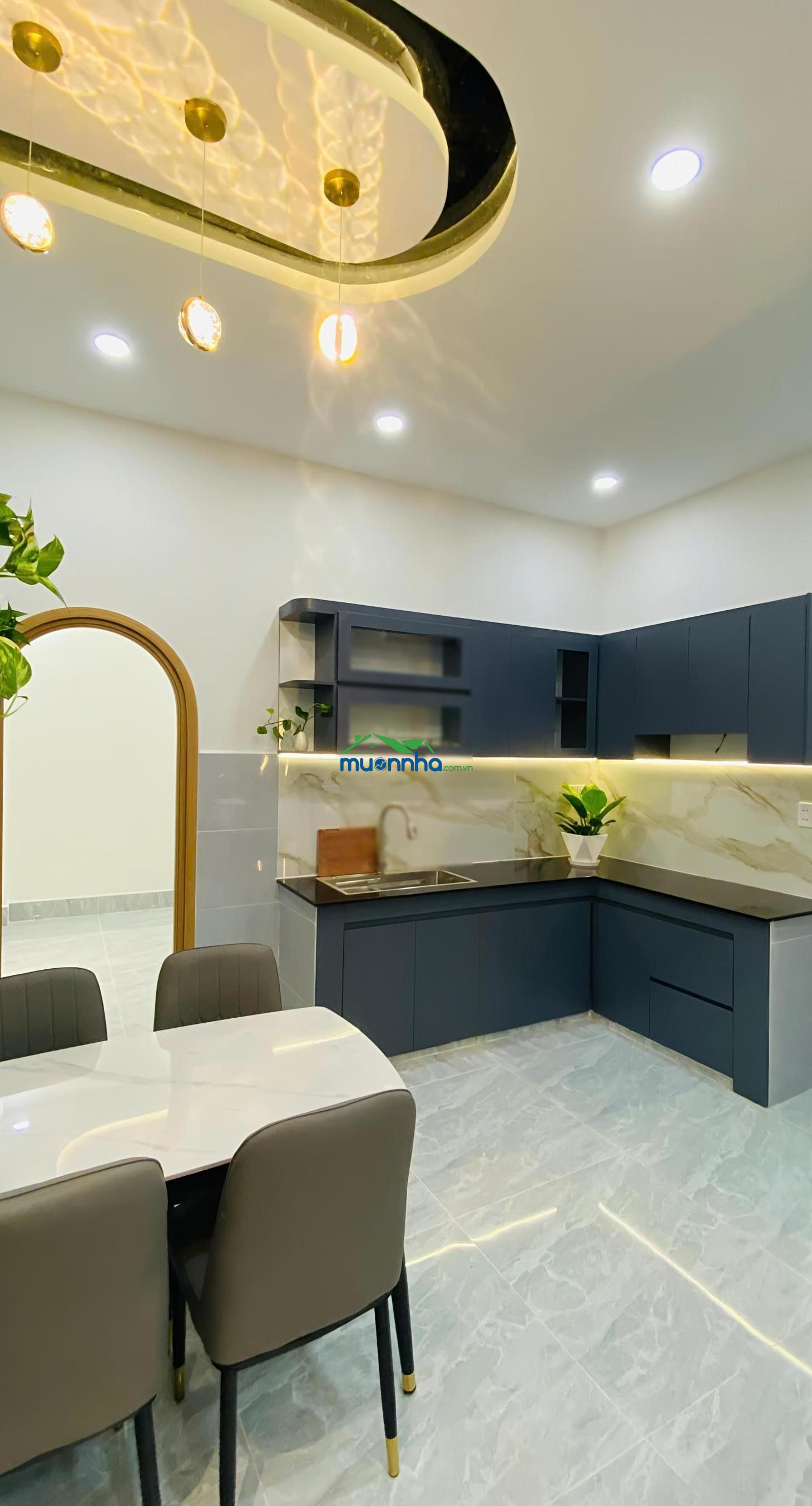 Bán nhà 2 tầng sát aeon bình tân chỉ 5p di chuyển, chỉ 5,5tỷ, dt 60m2, 3pn có pn trệt, 3wc, hẻm 7m - 2