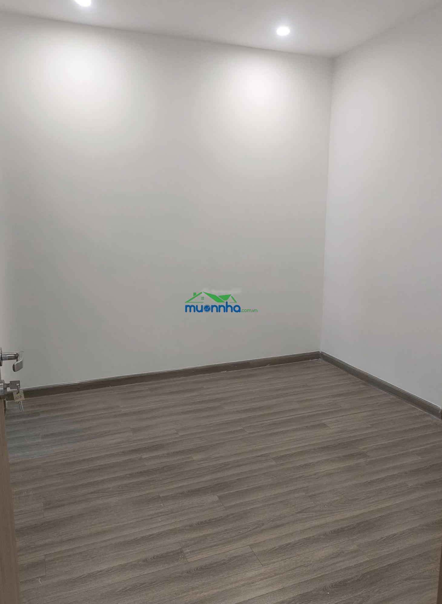 3 tỷ 200 triệu căn 2pn 2wc view sông hướng đông nam rẻ nhất phân khu the beverly solari