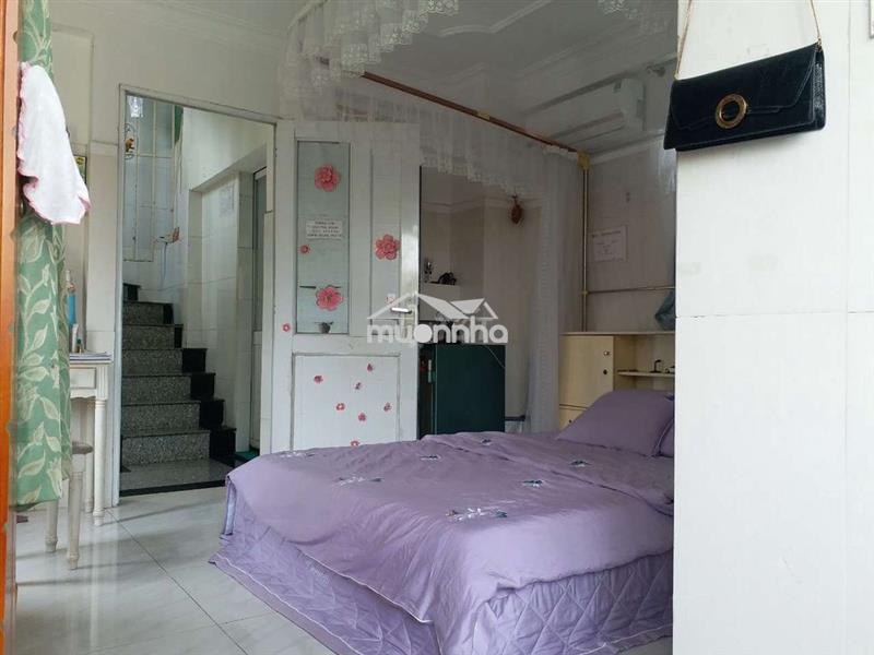 Phòng trọ 20m2, 1021 huỳnh tấn phát q7, đẹp, mới
