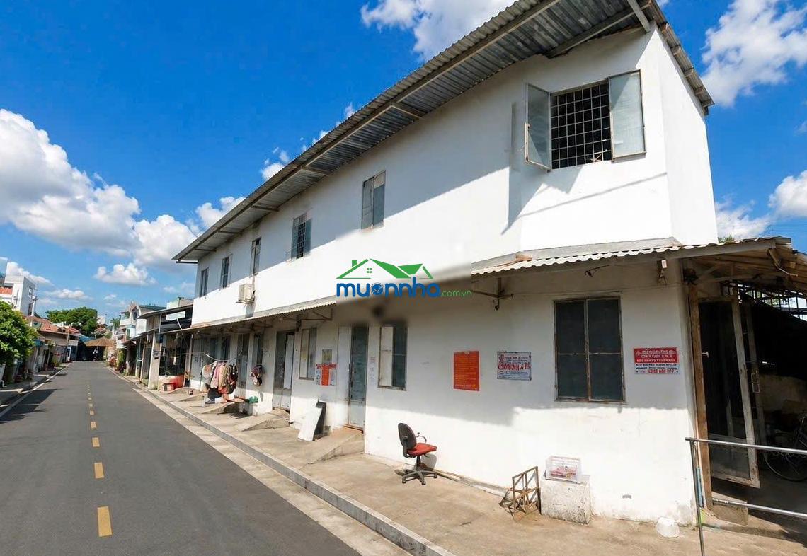 Bán dãy trọ 151m2 có 6 căn, góc 2 mặt tiền, sát mt lê văn lương, 5.4 tỷ, thu nhập 12tr/tháng