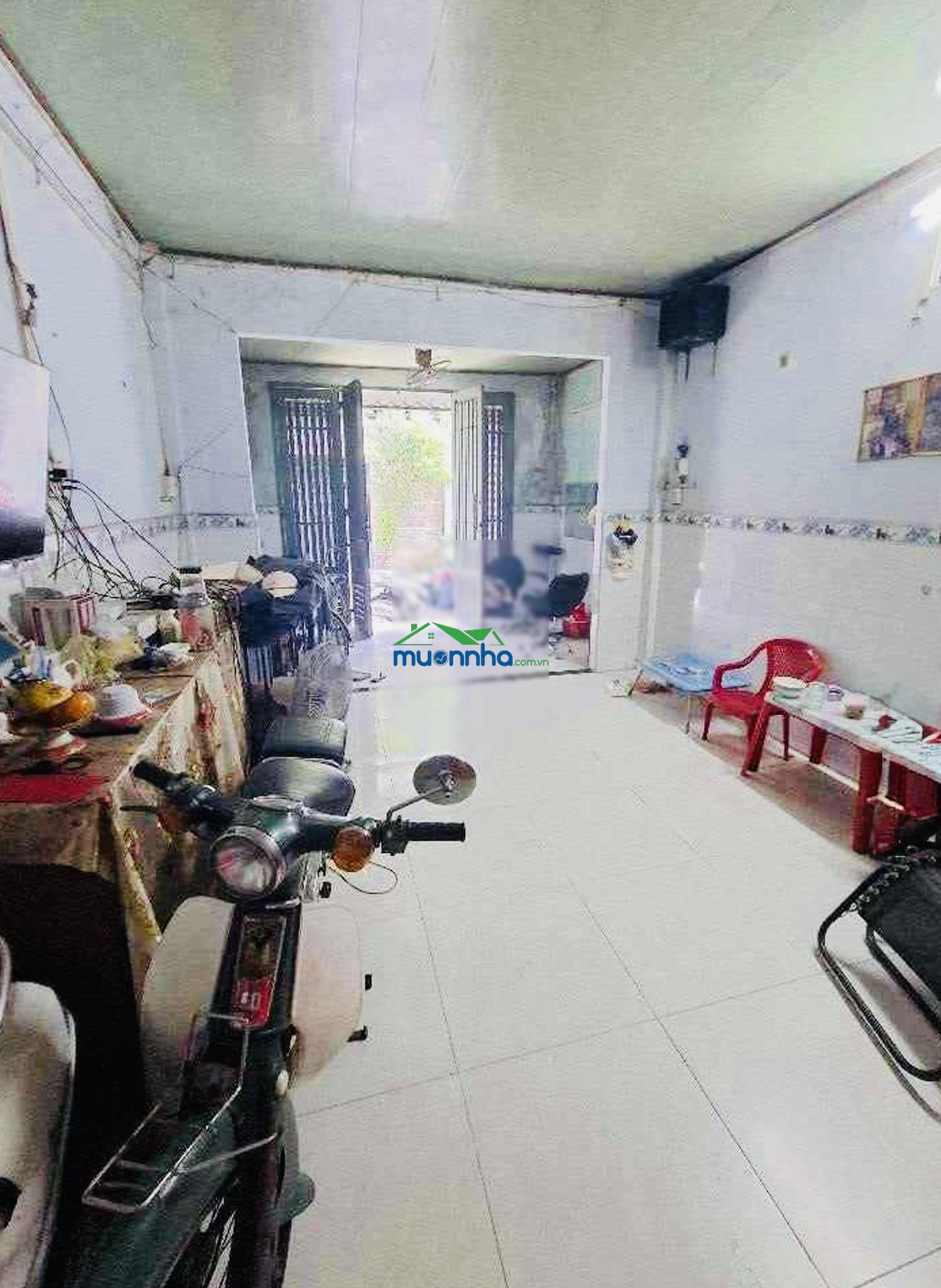 Bán nhà hẻm xe hơi phạm văn chí quận 6, 4m x 16m, 3 tầng, 4 phòng ngủ,chính chủ,sổ riêng, hoàn công