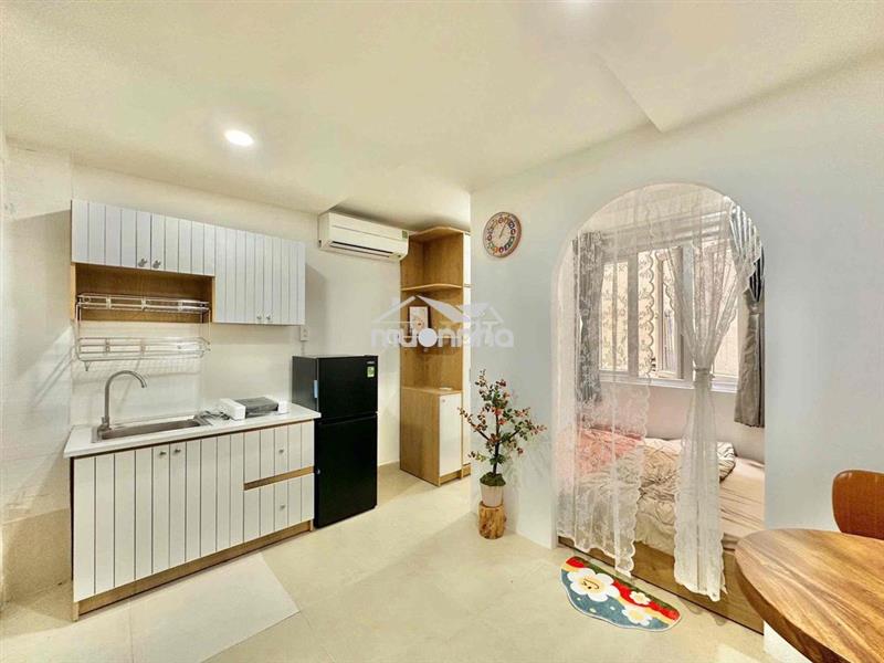 Ngay cầu kiệu giáp quận 1, 1pn tách bếp full nội thất giá 6tr4
