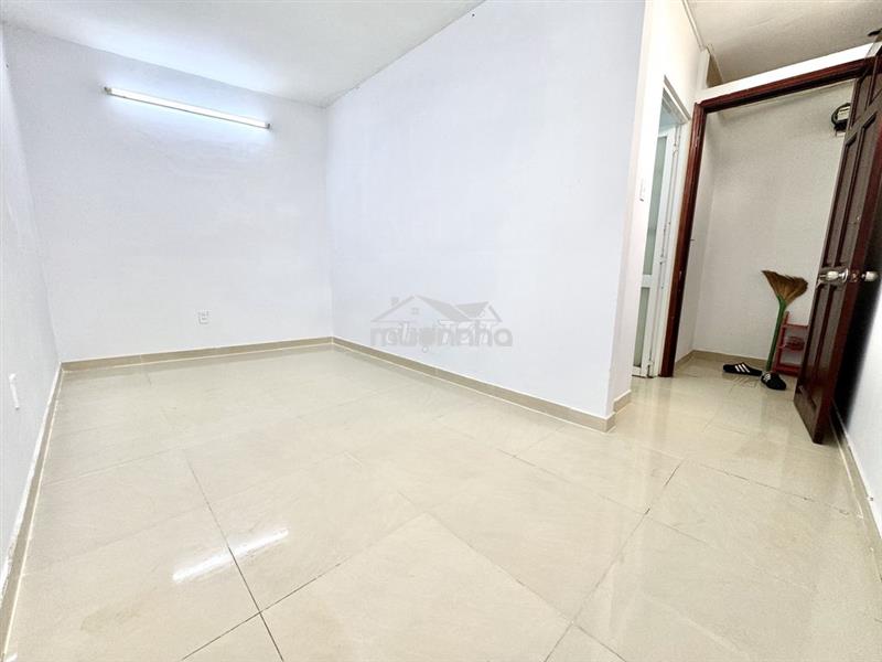 Sẵn 2 phòng cửa sổ - free tiền thuê 10 ngày