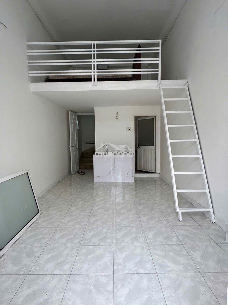 Cho thuê nhà chdv 8pn đỗ tấn phong, phú nhuận
