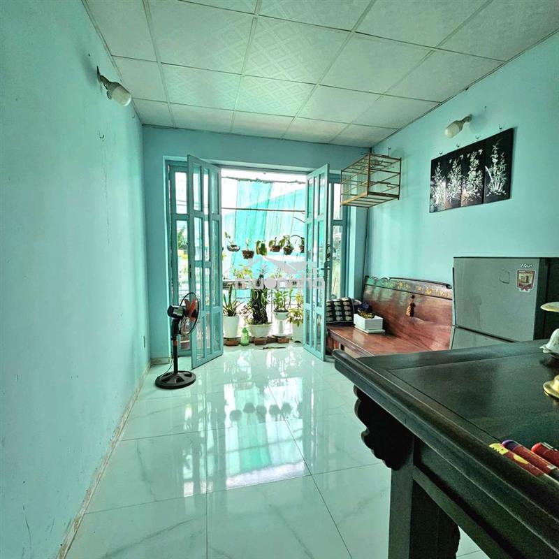 Nhà sổ hồng riêng 3,5x15m 2 tầng hẻm 3.5m 2.5 tỷ huỳnh tấn phát