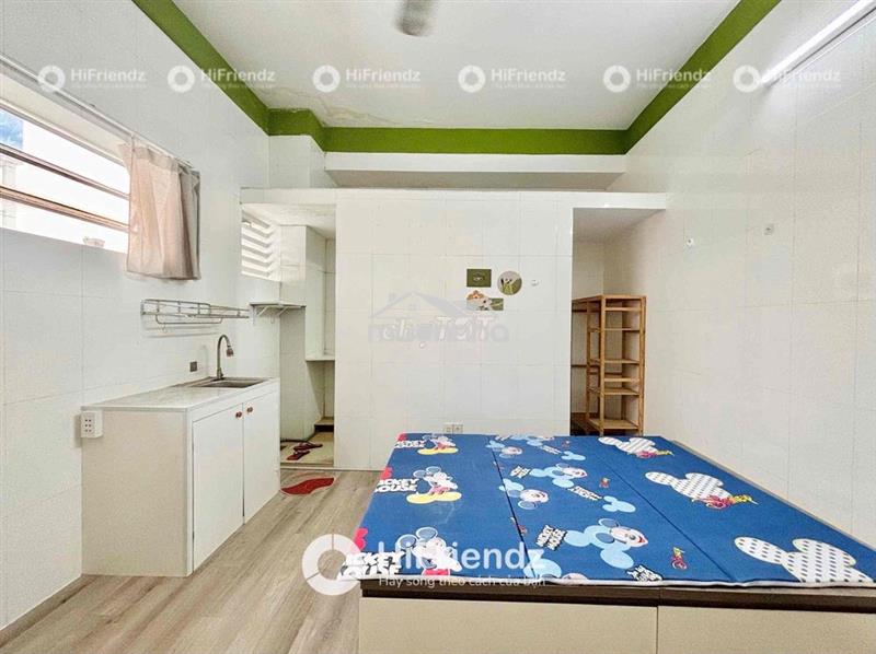 Trống sẵn phòng không gác - full nội thất cửa sổ trời - cách đh huit3p