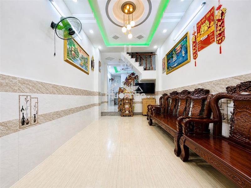 Nhà đẹp lê văn khương, 3 tầng, ngay chợ thiếc, chỉ 3.73 tỷ