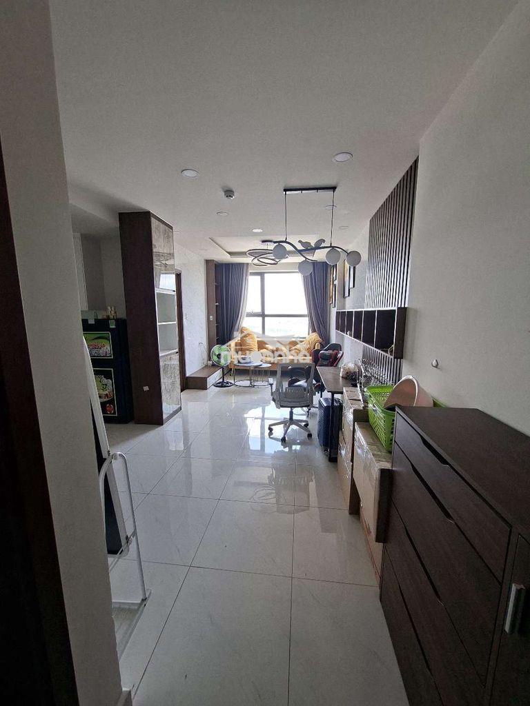 Chính chủ cho thuê green river q8 2pn 2wc giá 9.5tr gần full nội thất 