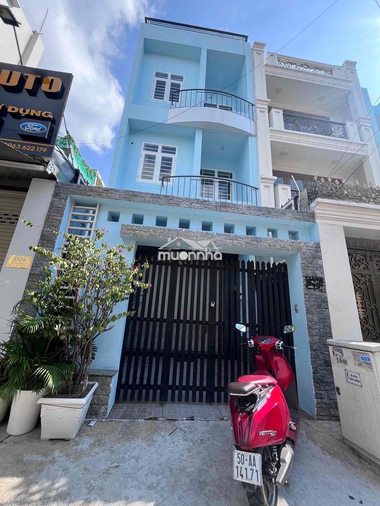 Cho thuê nhà nguyên căn mt nguyễn trường tộ, dt 250m2, giá 19 trđ