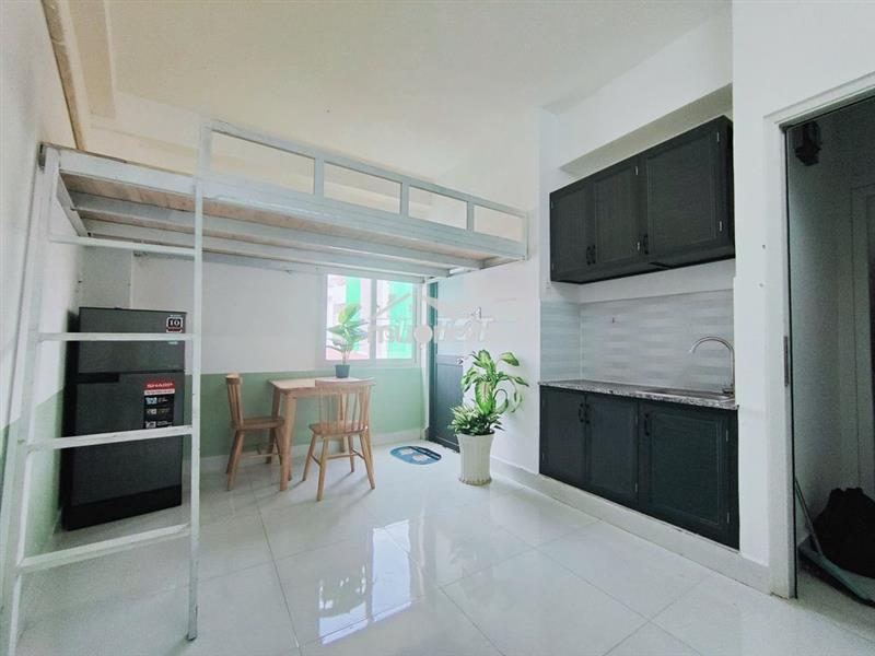 Phòng 30m2 đủ nội thất 4,7 triệu đường xô viết nghệ tĩnh gần hàng xanh
