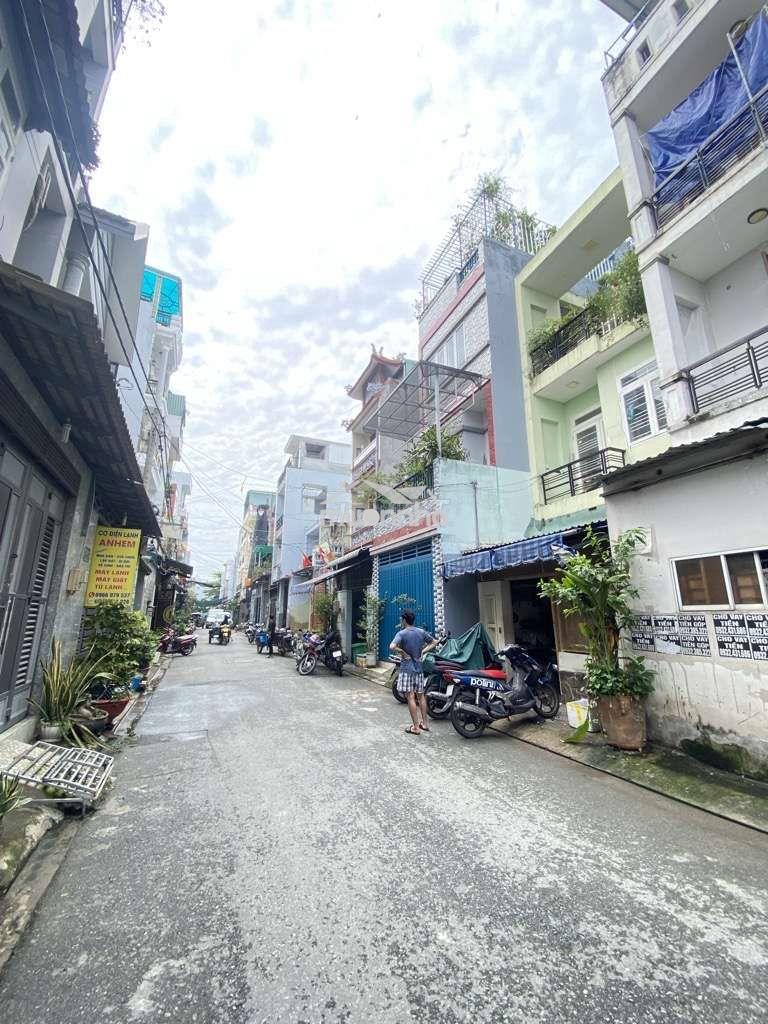 Bán nhà kế bên aeon tân phú, 51m2 - 3 tầng, hxt, bình hưng hòa, 5 tỷ.