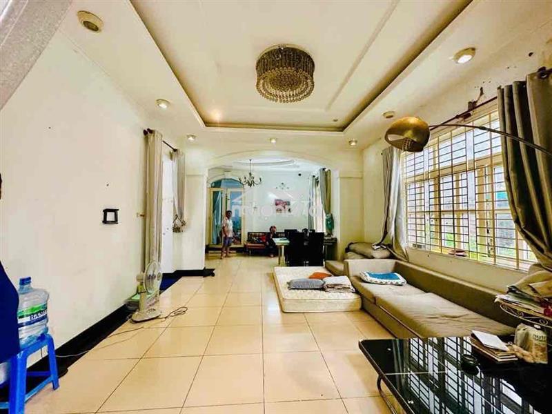 Lê trực – giảm 4 tỷ – biệt thự 3 tầng – oto vào nhà– 217m2– chỉ 22 tỷ