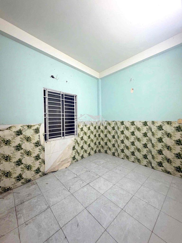 Nhà cho thuê huỳnh văn bánh phú nhuận. 5 tầng, 7pn, 6wc