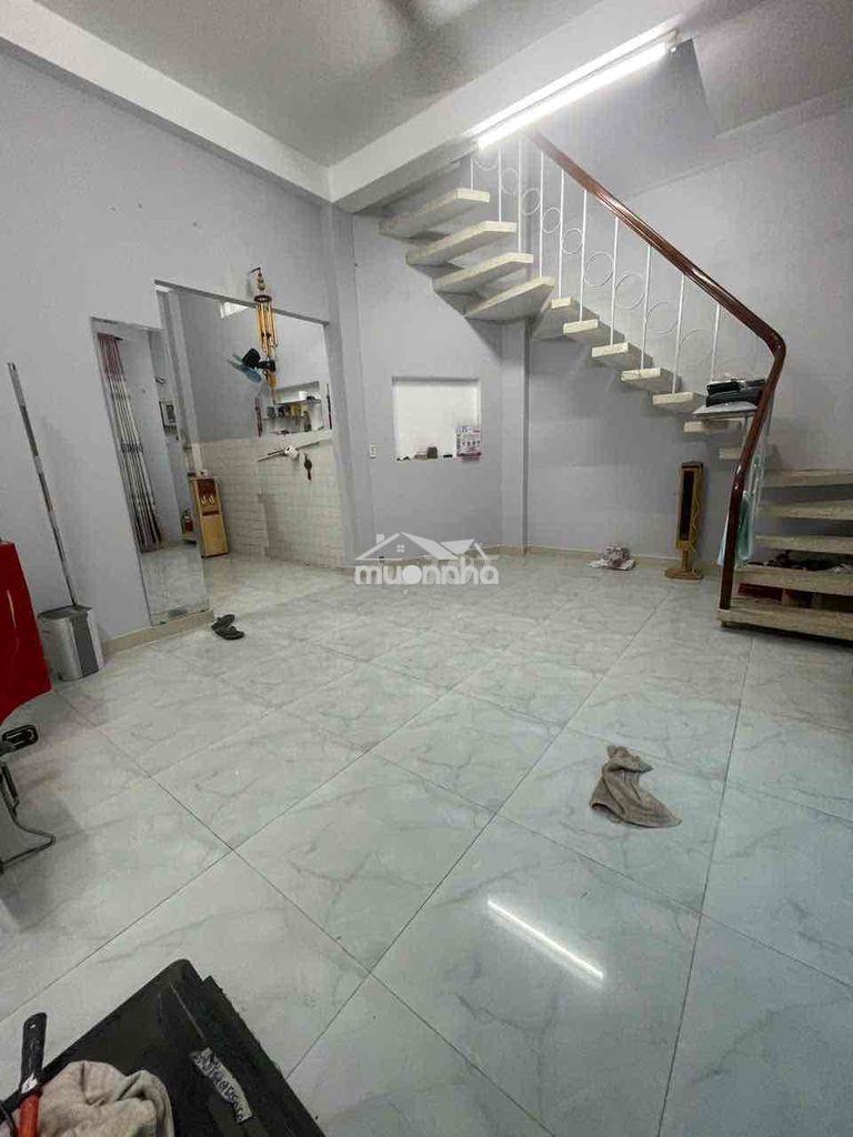 Cho thuê nhà nguyên căn.5x8m(1trệt1 lầu) 2pn2wc tô hiến thành p15,q10