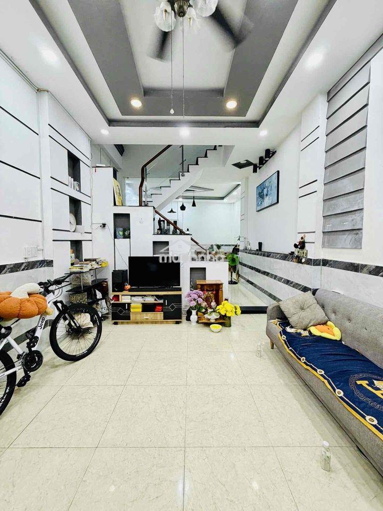 Bán nhà tỉnh lộ 10, p.btđ, q.bt, 52m2, hxh, chỉ 4 tỷ, shr, ko qh