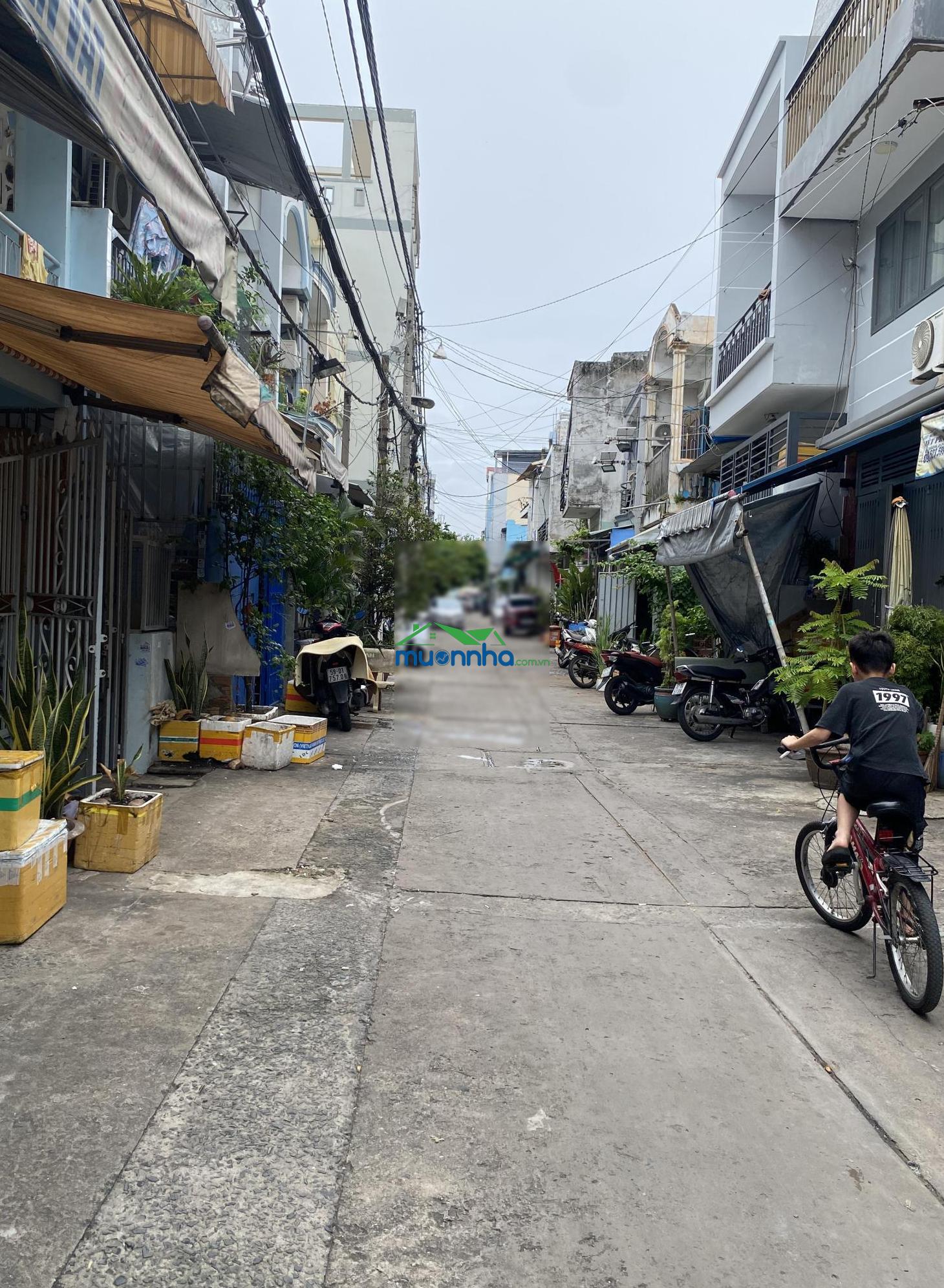 Nhà mới đẹp long lanh, ở ngay - đường số 3 - bhh(a) - bình tân. sát bên aeon tân phú, bàu cát