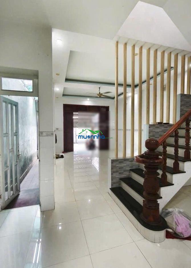 Rẻ nà. 8tr/tháng. nhà lầu phú hoà, thủ dầu một, bình dương. 3pn. đường oto. hẻm lê hồng phong